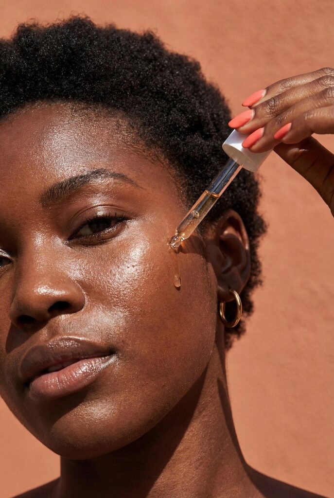 花粉シーズンの日中におすすめの保湿ポイントは？